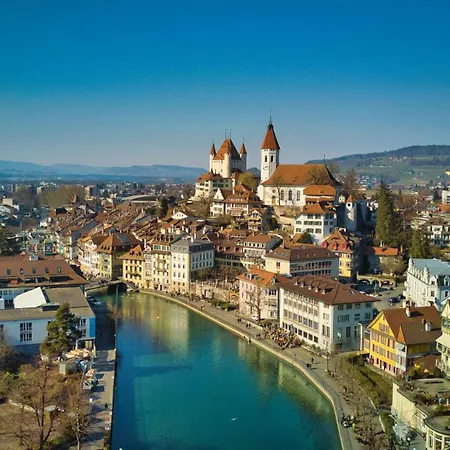 The Lab & 3* Thun